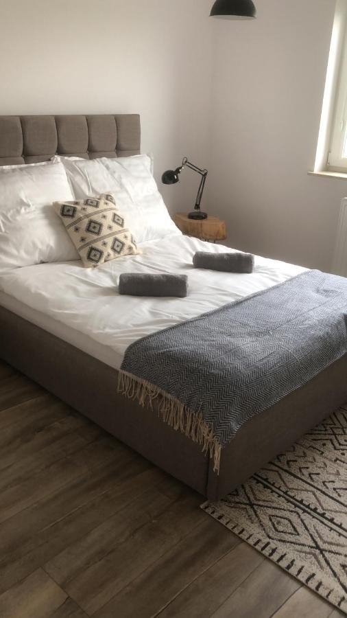 Apartament Goscinne Sady Malbork Bagian luar foto